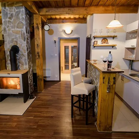 Wellness Chmaroska -