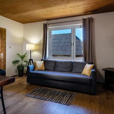 Wellness Chmaroska - Телгарт