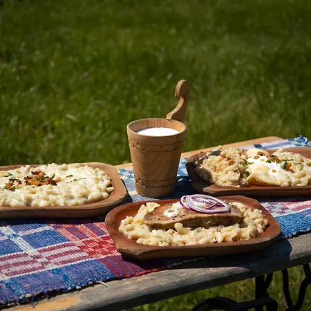 Апартаменты Wellness Chmaroska - *